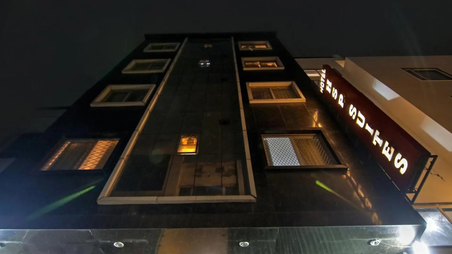 Hotel Hsp Suites At Delhi Airport location